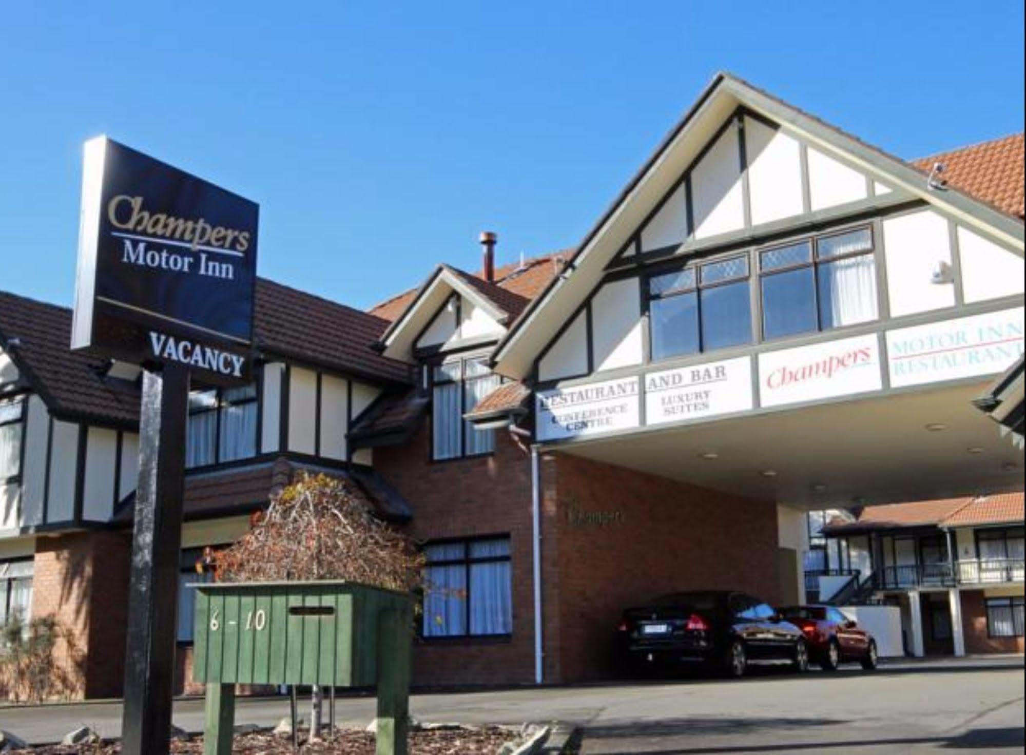 Champers Motor Inn Lower Hutt Extérieur photo